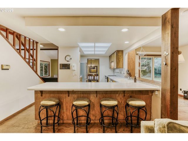 3702 Se MEIER Ct, Hillsboro, OR 97123