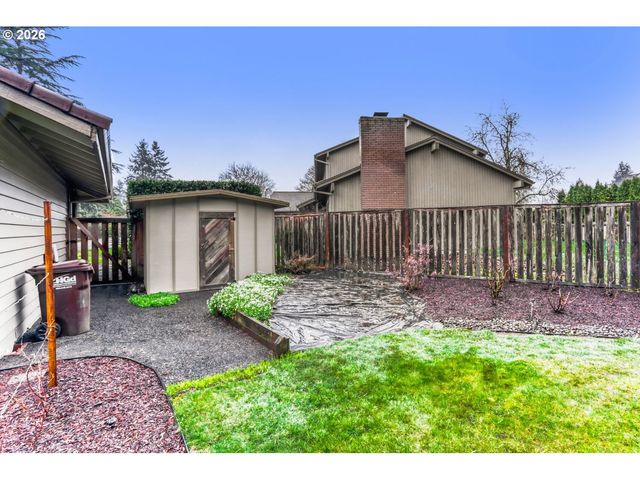 3702 Se MEIER Ct, Hillsboro, OR 97123