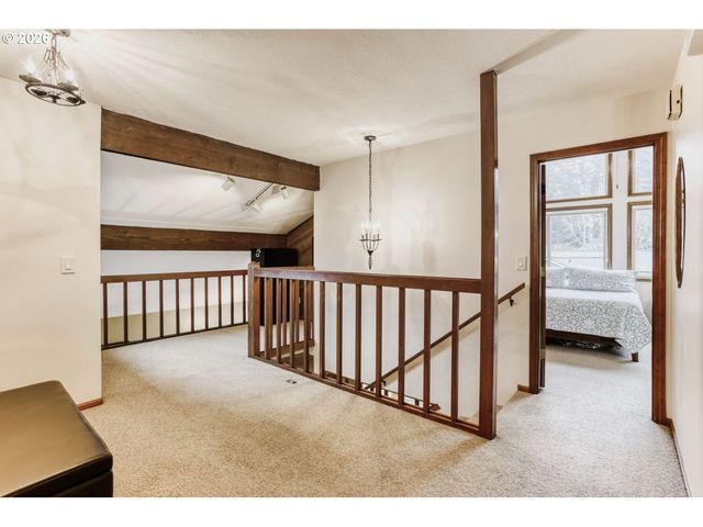 3702 Se MEIER Ct, Hillsboro, OR 97123