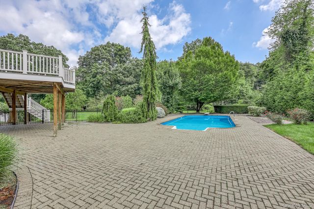 19 Lowell Drive, New City, NY 10956