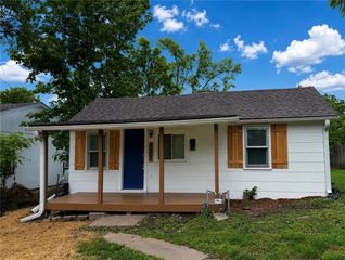 805 S Logan Street, Independence, MO 64050