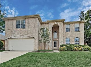 4000 Iris Court, Haltom City, TX 76137