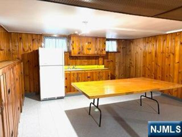 734 Louise Court, Lyndhurst, NJ 07071