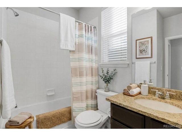 18740 W 93rd Dr, Arvada, CO 80007