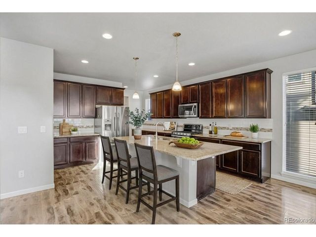 18740 W 93rd Dr, Arvada, CO 80007