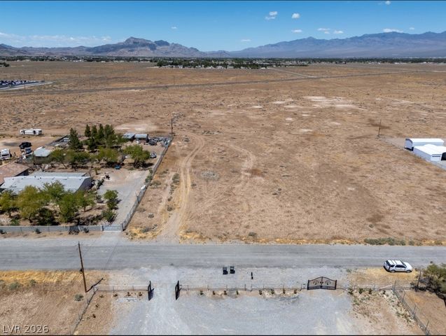 2360 Stella Street, Pahrump, NV 89048