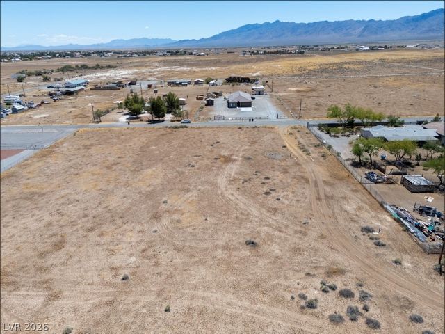2360 Stella Street, Pahrump, NV 89048