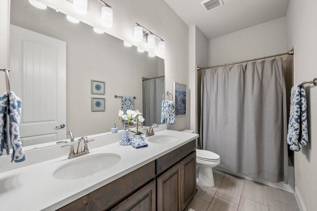 2360 Ambassador Court, Heath, TX 75126