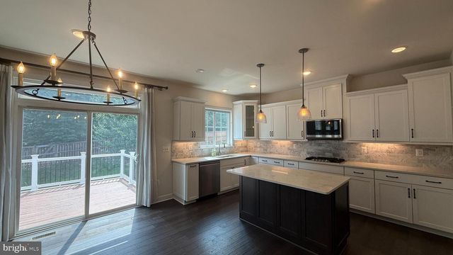 352 PEAR BLOSSOM RD, Stafford, VA 22554