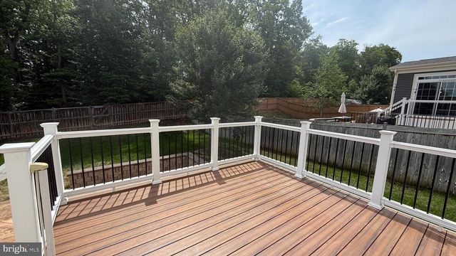 352 PEAR BLOSSOM RD, Stafford, VA 22554