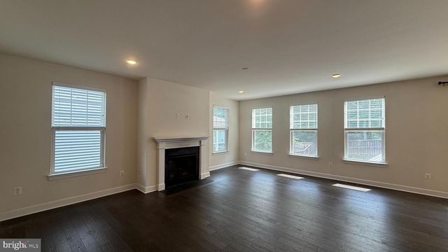352 PEAR BLOSSOM RD, Stafford, VA 22554