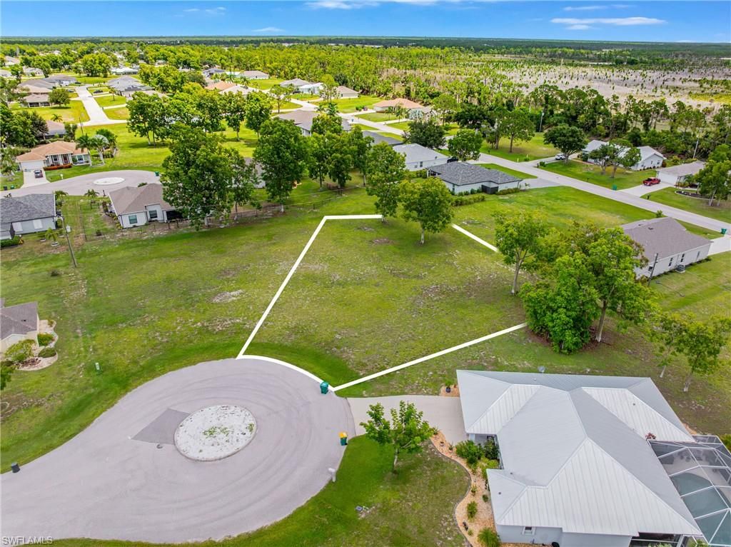 25482 Averio CT, PUNTA GORDA, FL 33955 — photo 5