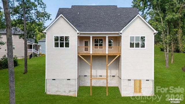 3800 Erskine Woods Drive, Bessemer City, NC 28016