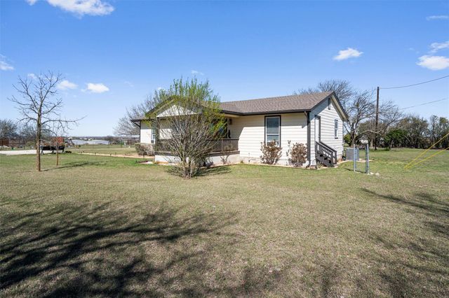 101 Private Road 915, Georgetown, TX 78626