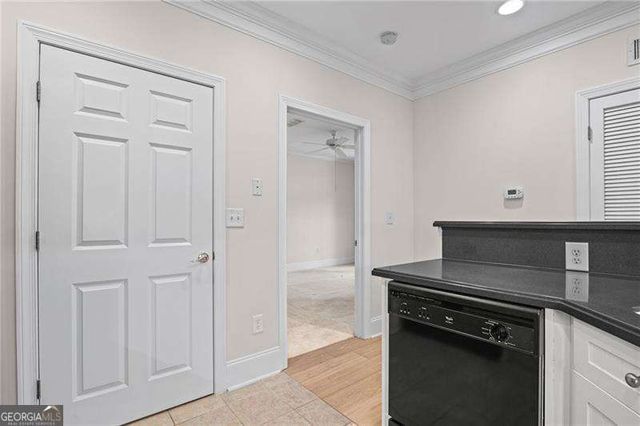4100 Paces Walk SE 3203, Atlanta, GA 30339