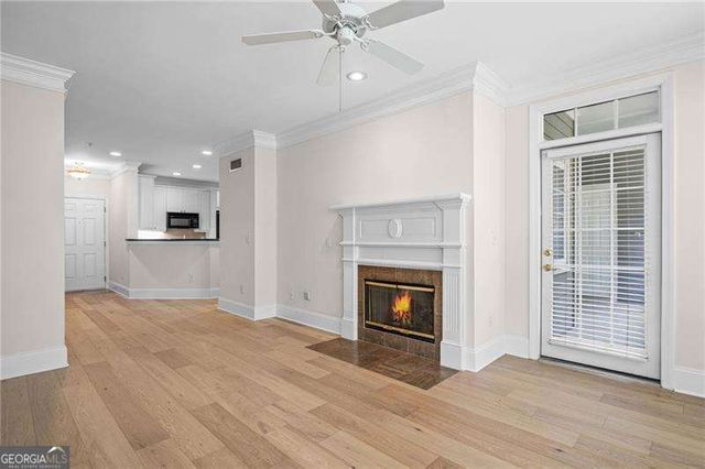 4100 Paces Walk SE 3203, Atlanta, GA 30339