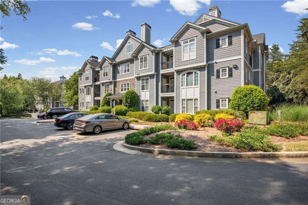 4100 Paces Walk SE 3203, Atlanta, GA 30339