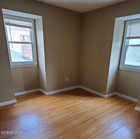 2003 Bucklew Drive, Toledo, OH 43613