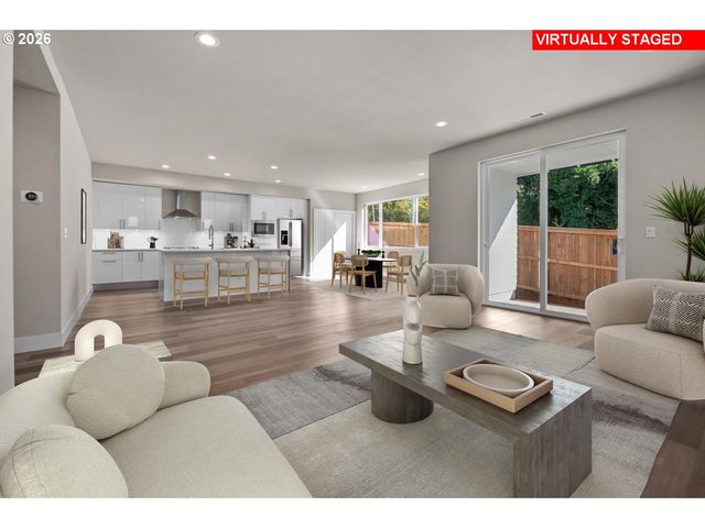 15611 Sw MISSOURI Ave, Portland, OR 97224