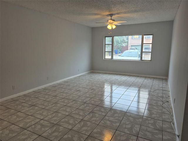 5840 NE 22nd Way 707, Fort Lauderdale, FL 33308