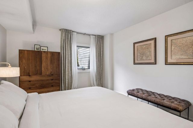 1200 Nicollet Mall 209, Minneapolis, MN 55403