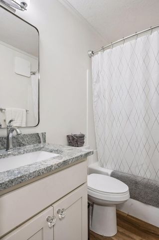 1200 Nicollet Mall 209, Minneapolis, MN 55403