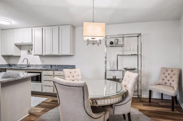 1200 Nicollet Mall 209, Minneapolis, MN 55403