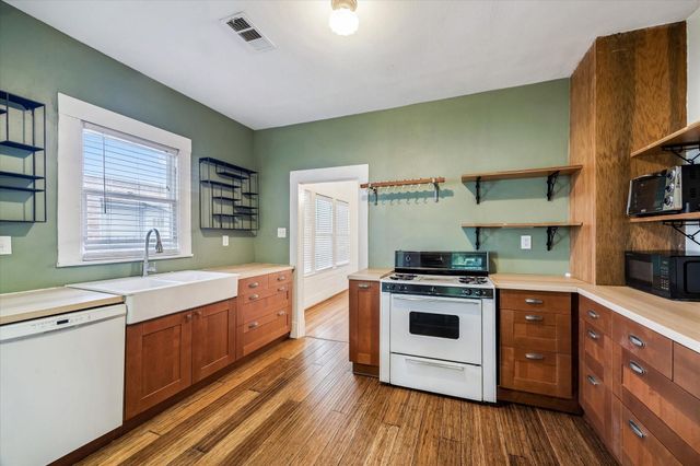 4406 Clay Street, Houston, TX 77023
