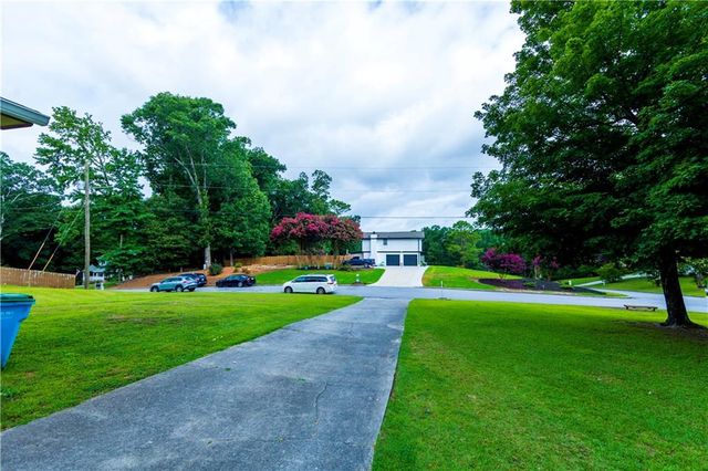 3401 Rae Place, Lawrenceville, GA 30044