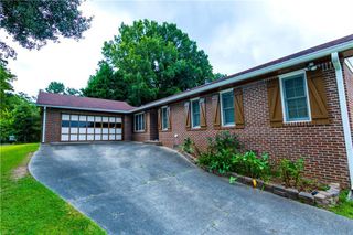 3401 Rae Place, Lawrenceville, GA 30044