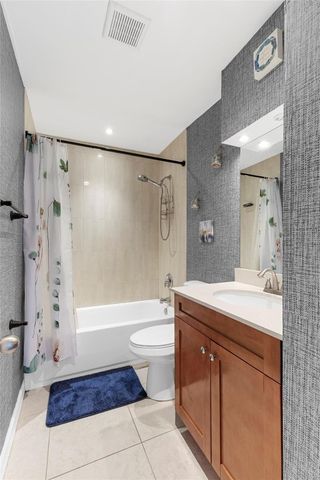 1521 NW 80th Avenue G, Margate, FL 33063