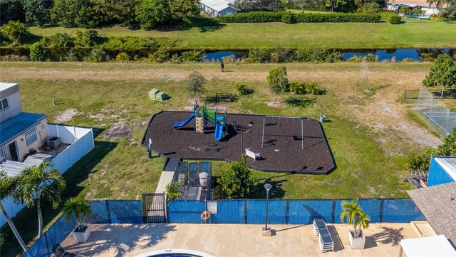 1521 NW 80th Avenue G, Margate, FL 33063