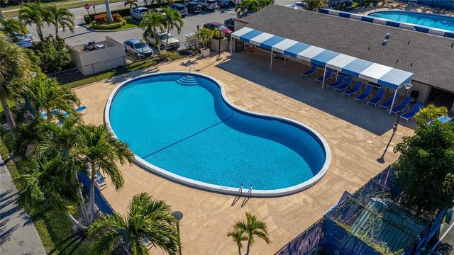 1521 NW 80th Avenue G, Margate, FL 33063