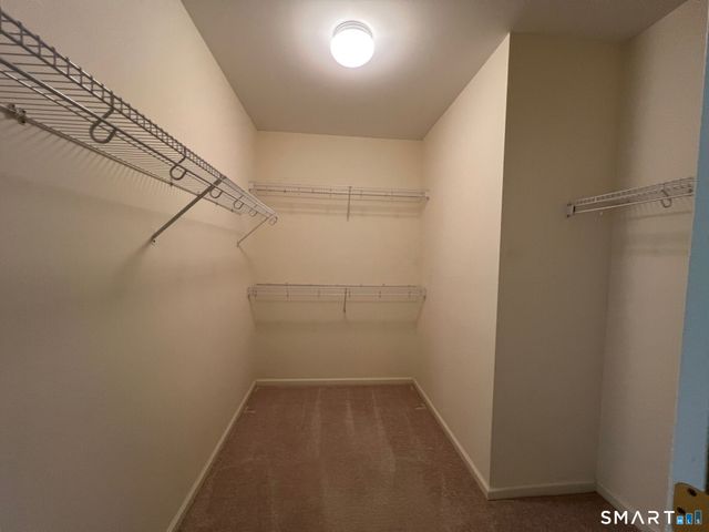 1 West Street 223, Simsbury, CT 06070