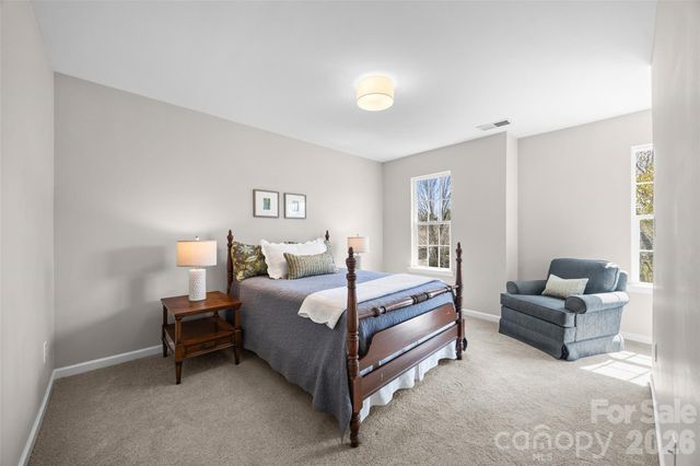 9916 Empire Woods Court, Charlotte, NC 28277