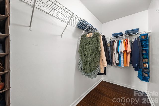 9916 Empire Woods Court, Charlotte, NC 28277