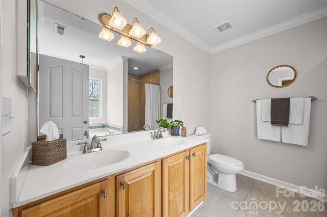 9916 Empire Woods Court, Charlotte, NC 28277