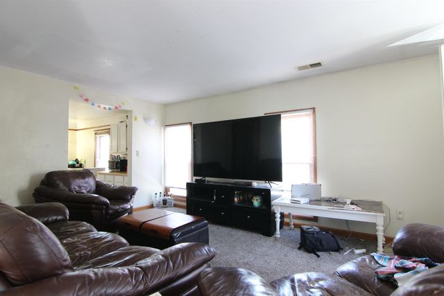 2122 Olive Street, Cedar Falls, IA 50613