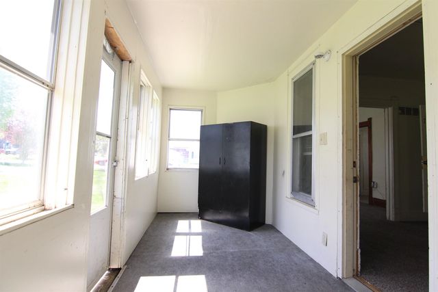 2122 Olive Street, Cedar Falls, IA 50613