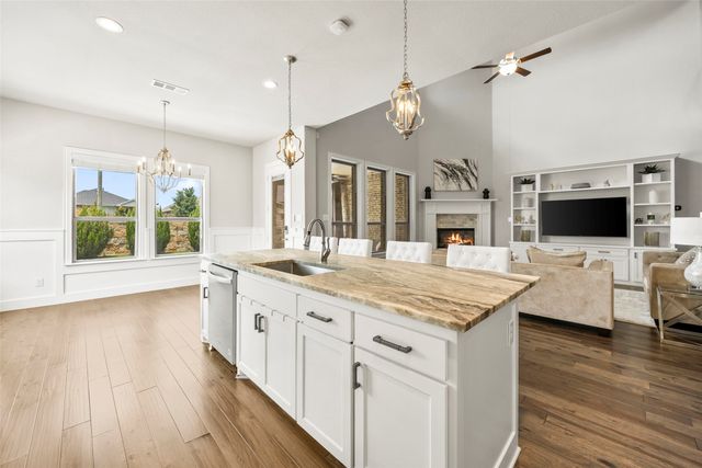3001 Newsom Ridge Drive, Mansfield, TX 76063
