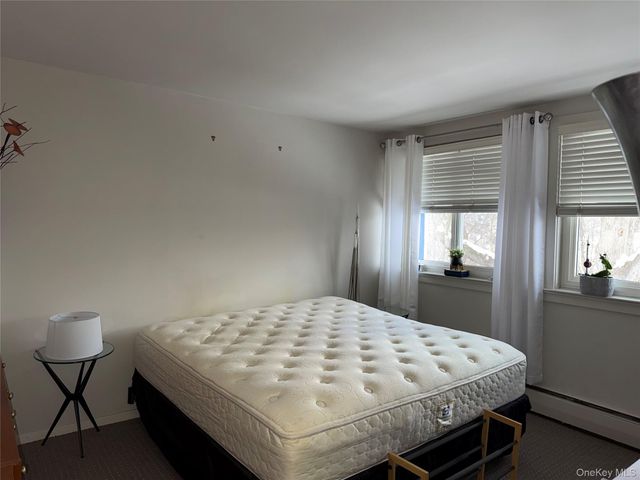 3 Wyndover Woods Lane 10, White Plains, NY 10603