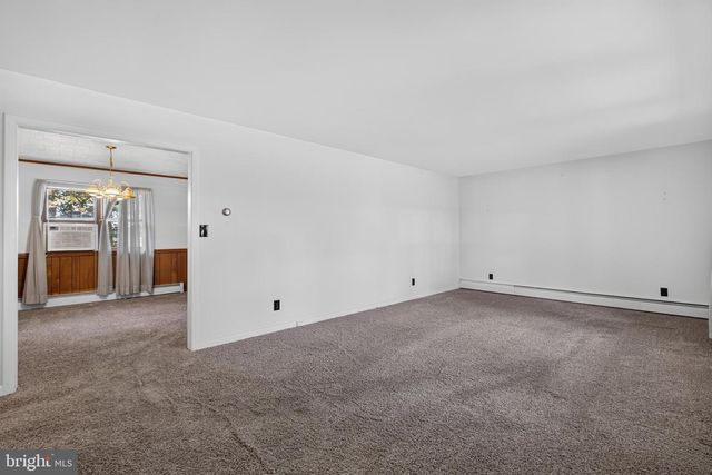 14061 RUSSELL RD, Bridgeville, DE 19933