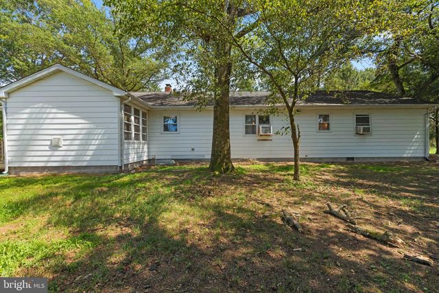 14061 RUSSELL RD, Bridgeville, DE 19933