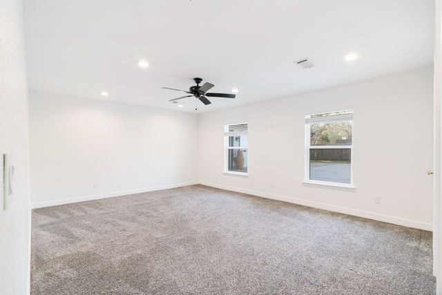 220 Laredo Drive, Reno, TX 75462