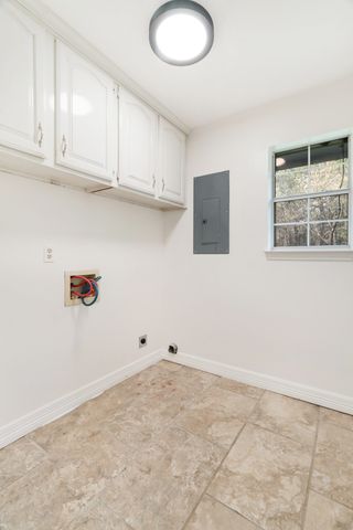 220 Laredo Drive, Reno, TX 75462