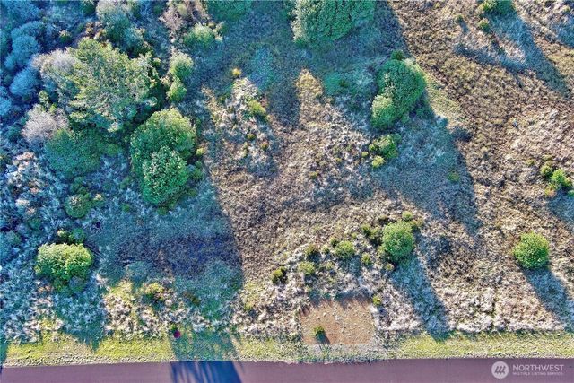 421 S Bel Air Loop, Ocean Shores, WA 98569