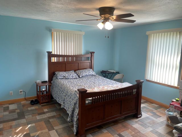 8585 8A Road, Plymouth, IN 46563