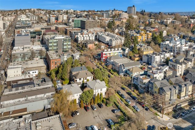 913 917 13th Avenue, Seattle, WA 98122