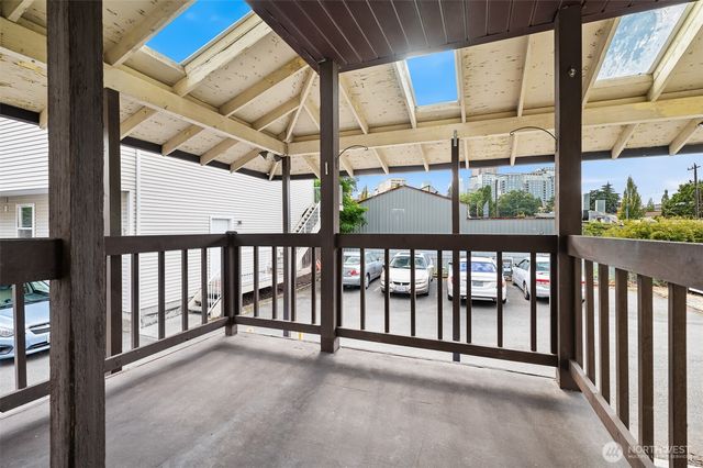 913 917 13th Avenue, Seattle, WA 98122