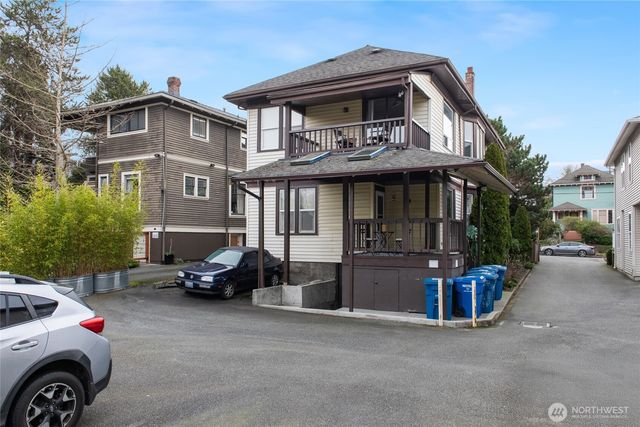 913 917 13th Avenue, Seattle, WA 98122